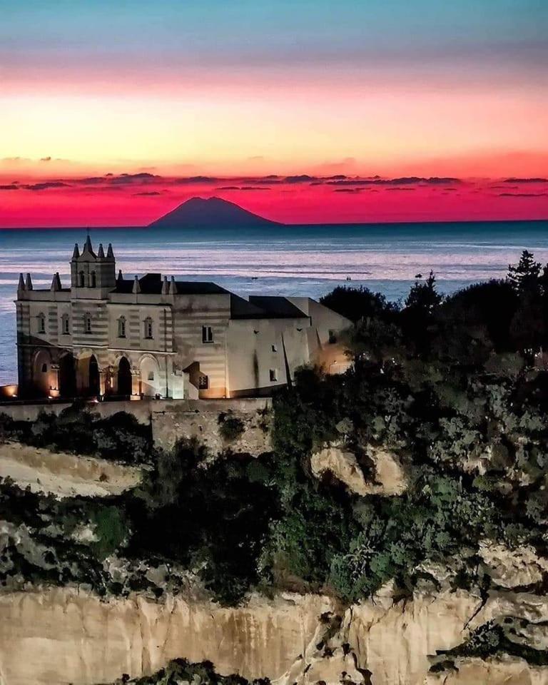 Hotel La Praia Цамброне Экстерьер фото